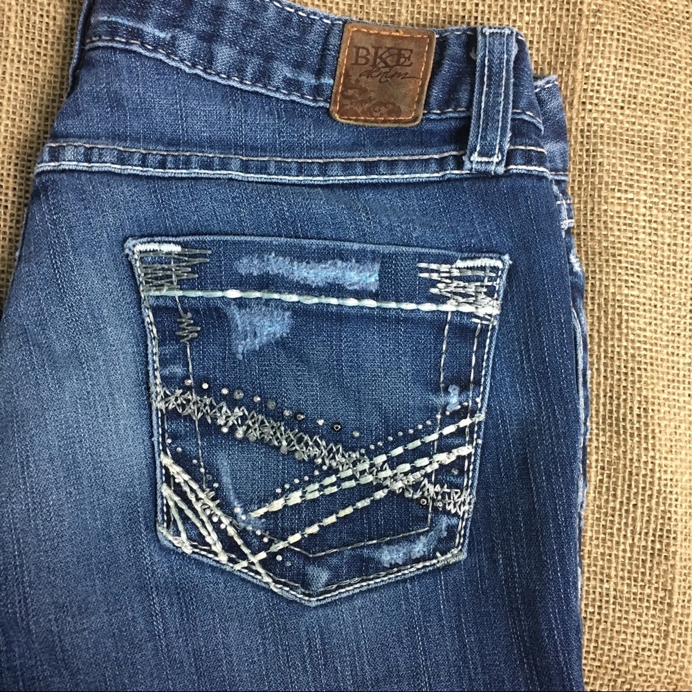 Buckle jeans